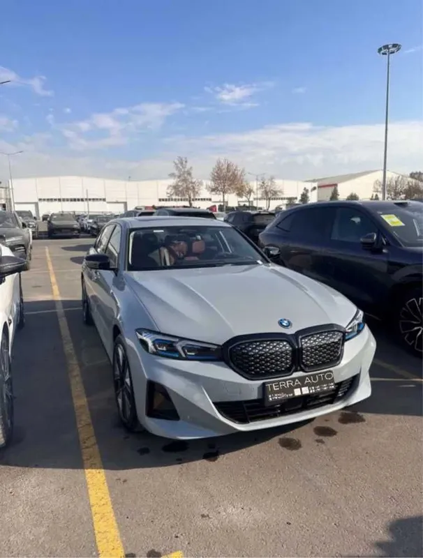 Bmw l3 40l sport naqd va halol nasiya