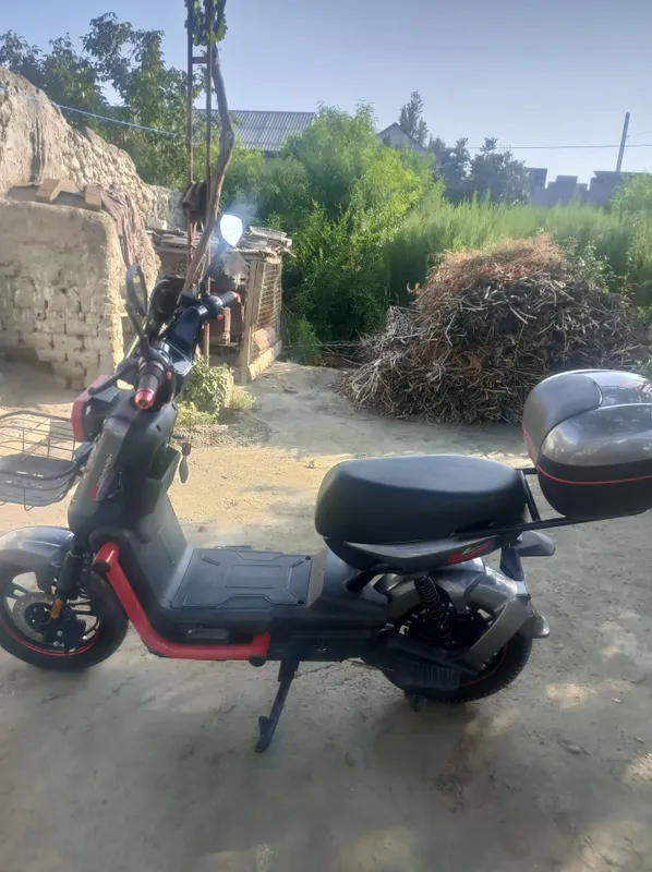 SKUTER DEMANSH 130 KM YURGAN 6.000.000 2