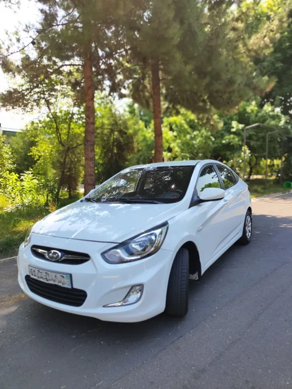 Hyundai Accent MT 2 Hyundai Accent MT 2