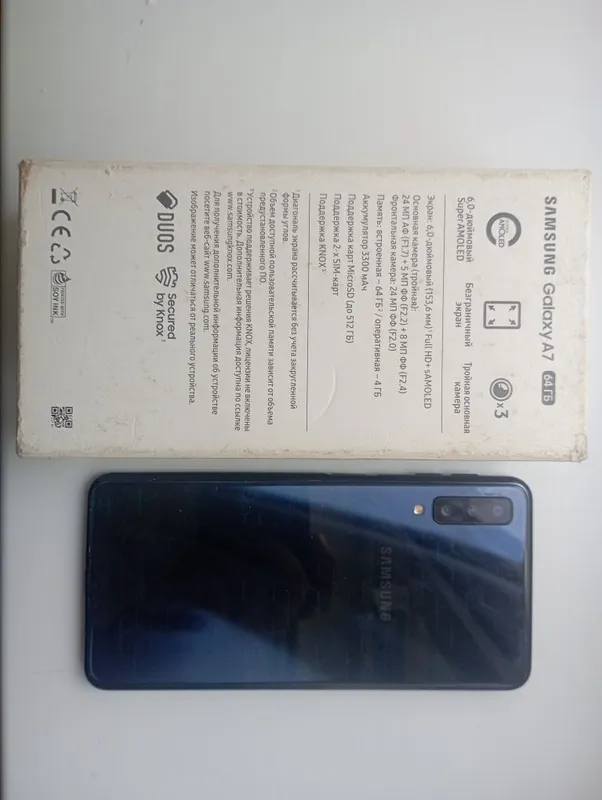 Samsung A7 2019 telefon — фото 2