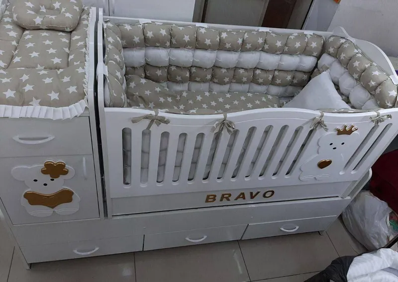 Bravo bolalar uchun shkaf va krovat 3