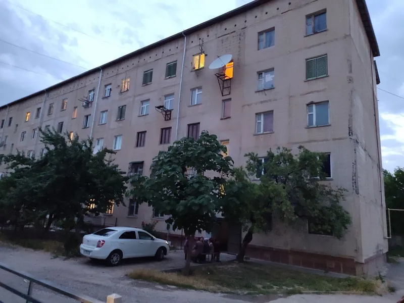 3х комнатная квартира 93 кв. Продаётся в газалкент