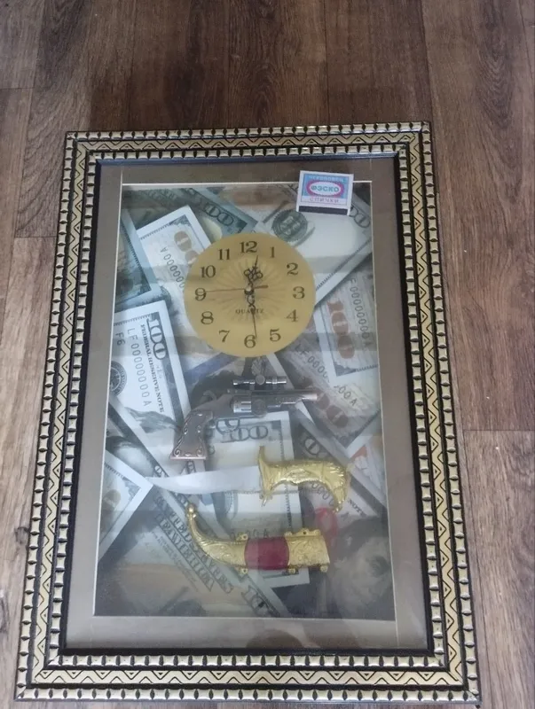 Продам настенные часы 4 Продам настенные часы 4