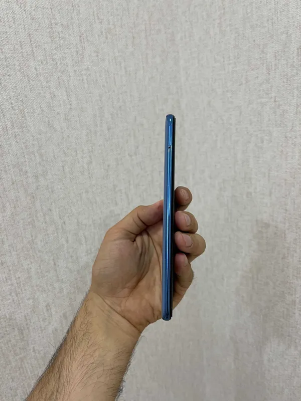 aybi bor oynasi singan Xiaomi 12T 128gb Karobka bor 7