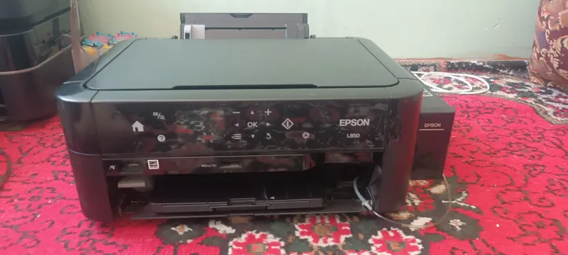 Epson L850 sotiladi