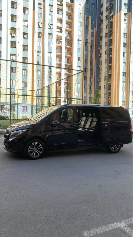 Mercedes vito. 2 Mercedes vito. 2