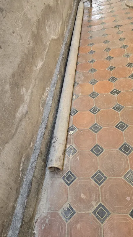 Azbes truba diiametr 11sm uzunligi 3.90metr