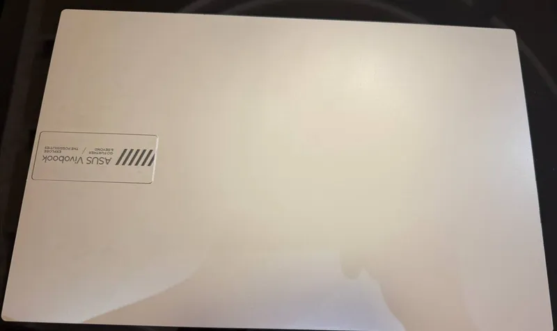 ASUS Vivobook 14/15 1
