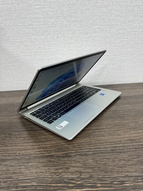 Премиум модель HP Elitebook intel Core i5 12th Gen 16gb Ram 15.6 IPS! — фото 2 Премиум модель HP Elitebook intel Core i5 12th Gen 16gb Ram 15.6 IPS! — фото 2