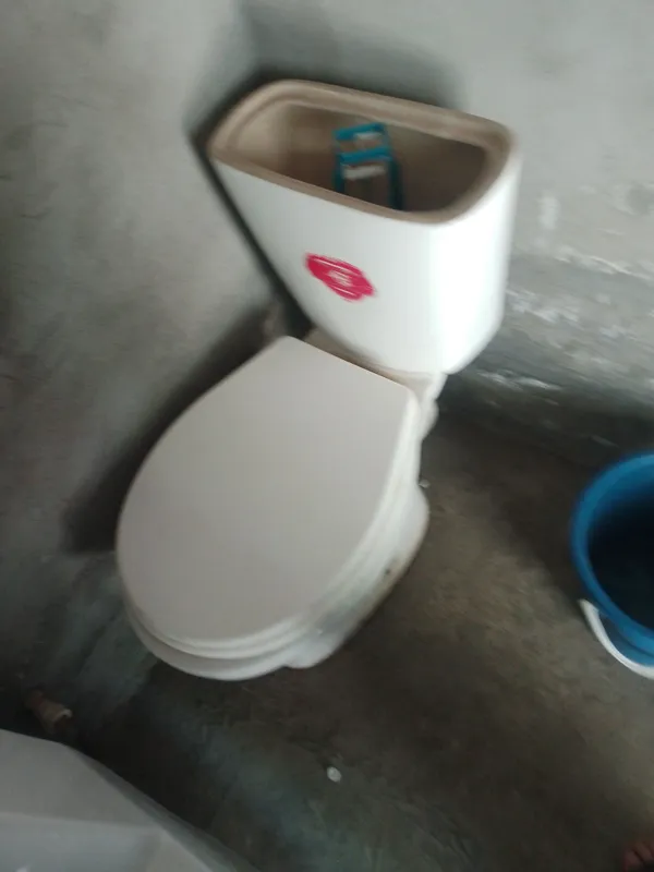 ishlatilgan unitaz sotiladi 2 ishlatilgan unitaz sotiladi 2