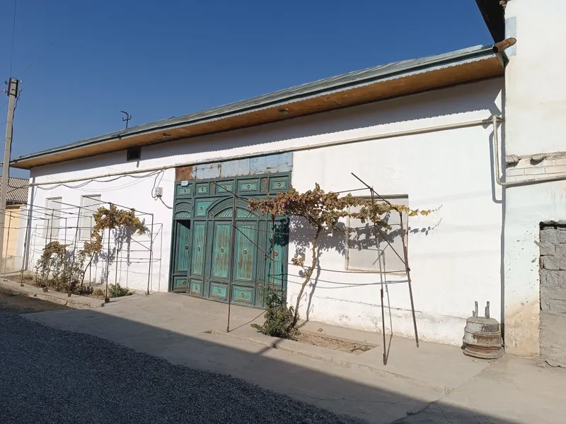 Arzon uy Chorshanbe