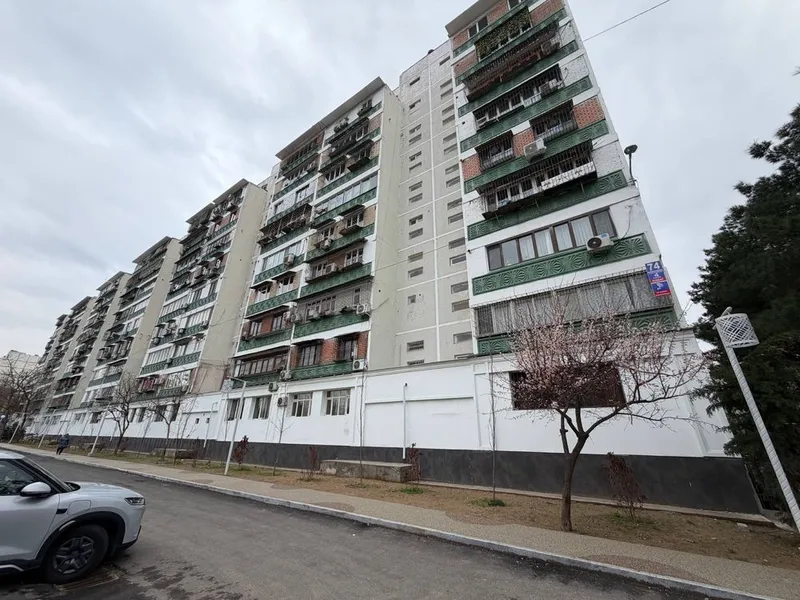 Продаётся Под Не Жилое Квартира 1-Этаж Ор-р Юнусабад Биллур рестран