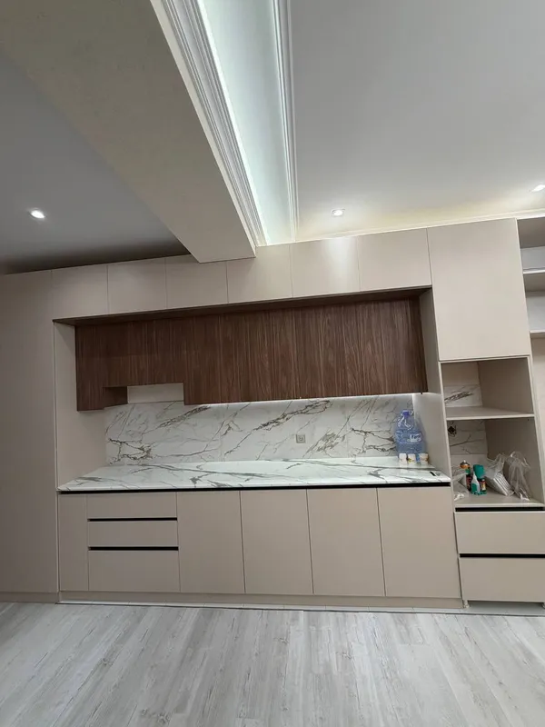 2 xonali kvartira, 65 m2, Yakkasaroy 3