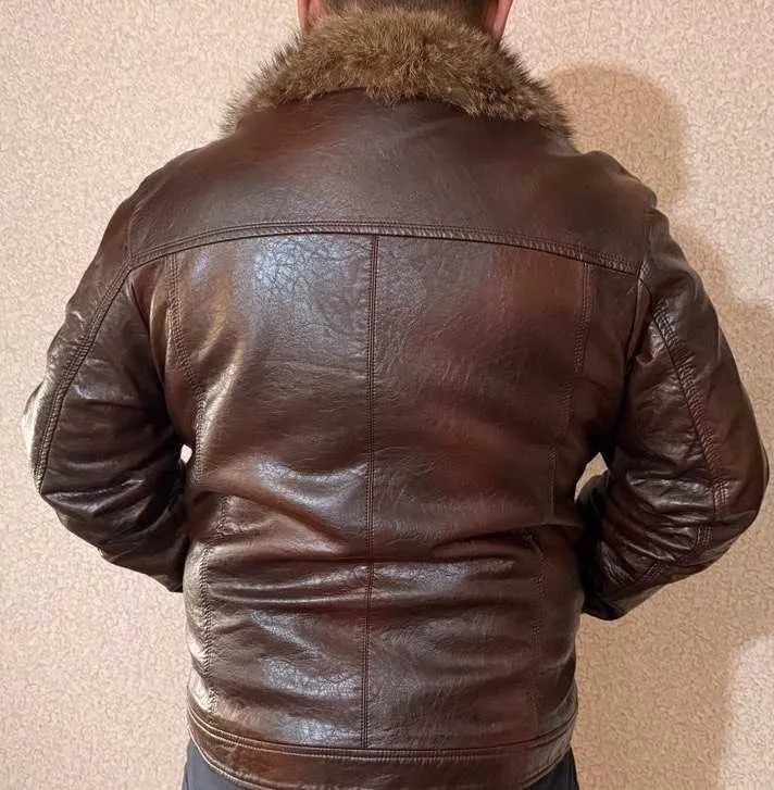 Продаётся куртка из натуральной кожи — фото 3