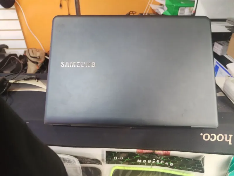 Netbook sotiladi Samsung core i5 — фото 4