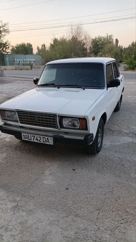 Vaz 2107 sotiladi 1 Vaz 2107 sotiladi 1