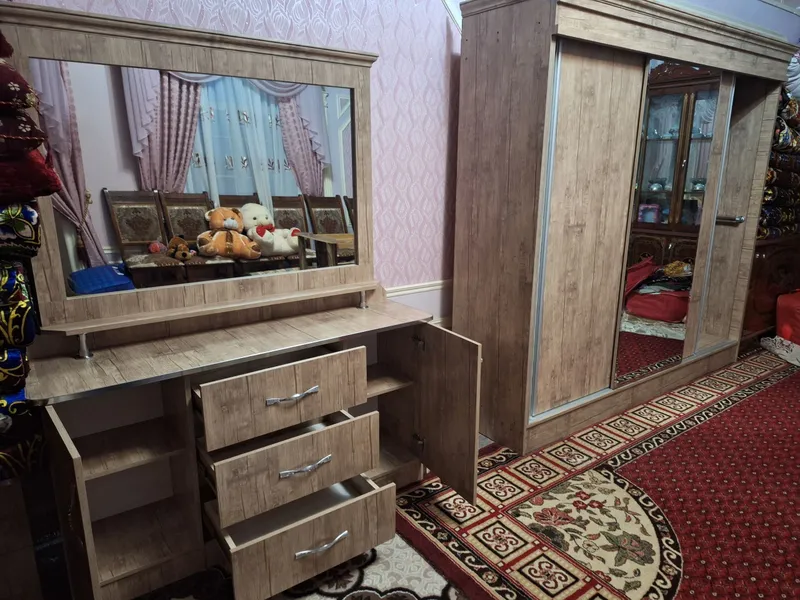 Zudlik bilan sotiladi spalniy komplekt mebel — фото 4