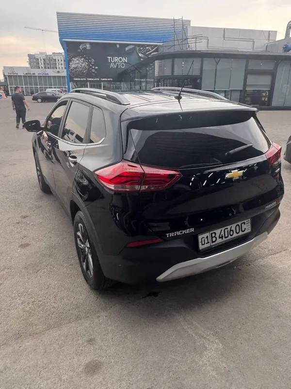 Tracker primer krugavoy tanirovka kraska toza 3 Tracker primer krugavoy tanirovka kraska toza 3