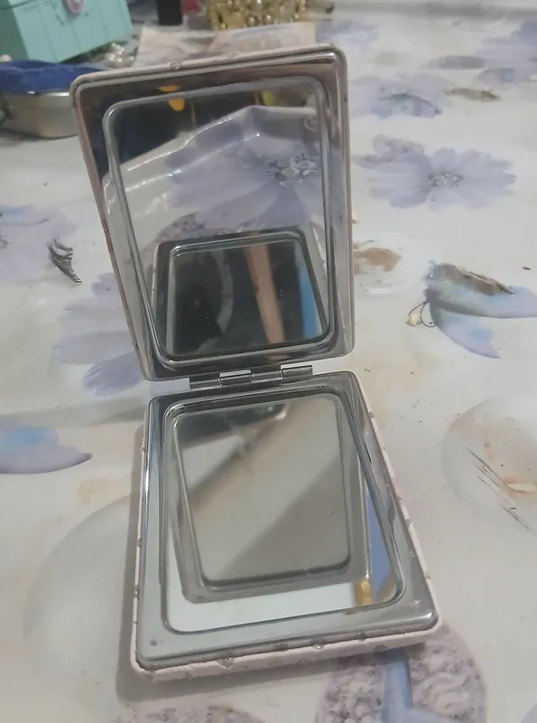 2 taraflama Kasmetik Oyna Sotiladi. 1
