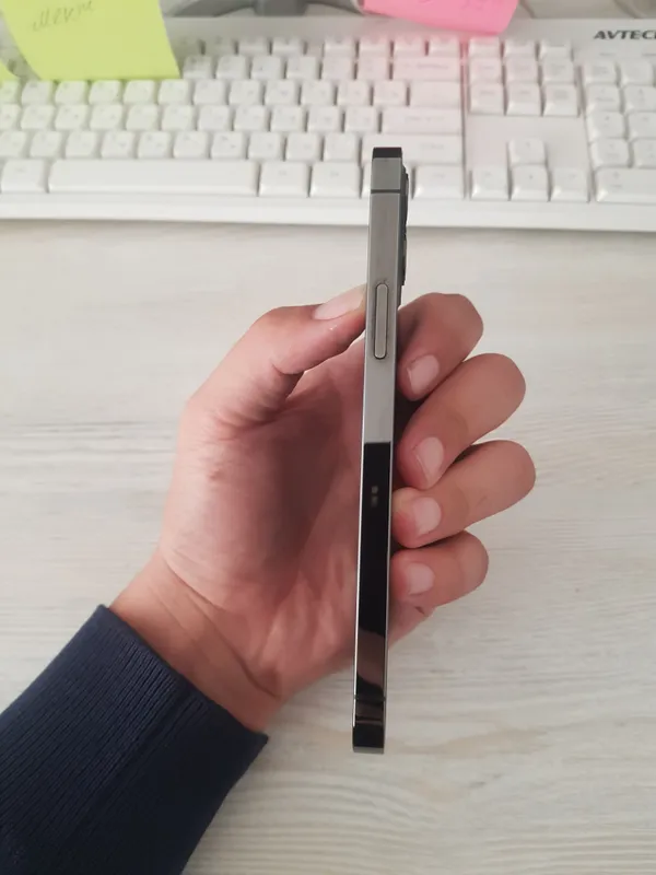 IPhone 12 pro 2