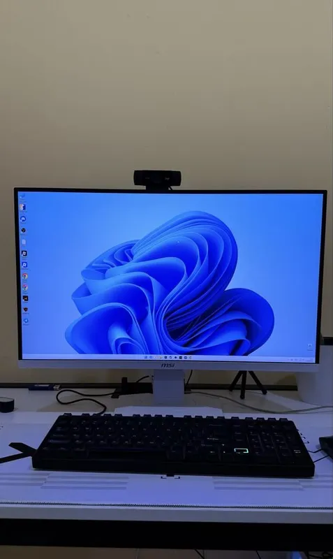 Top Gaming kompyuter i7-14700kf+RTX 5070+64Gb Ram 5 Top Gaming kompyuter i7-14700kf+RTX 5070+64Gb Ram 5