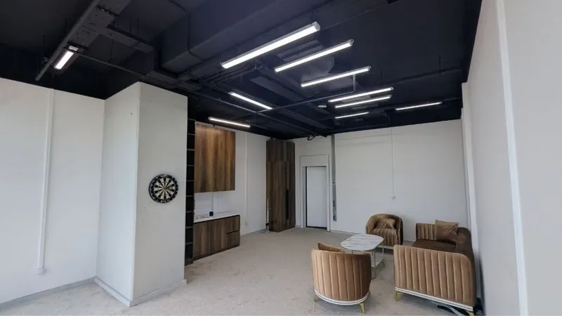 СДАЁТСЯ нежилое помещение в ЖК Nest One Premium class 42м2 — фото 1