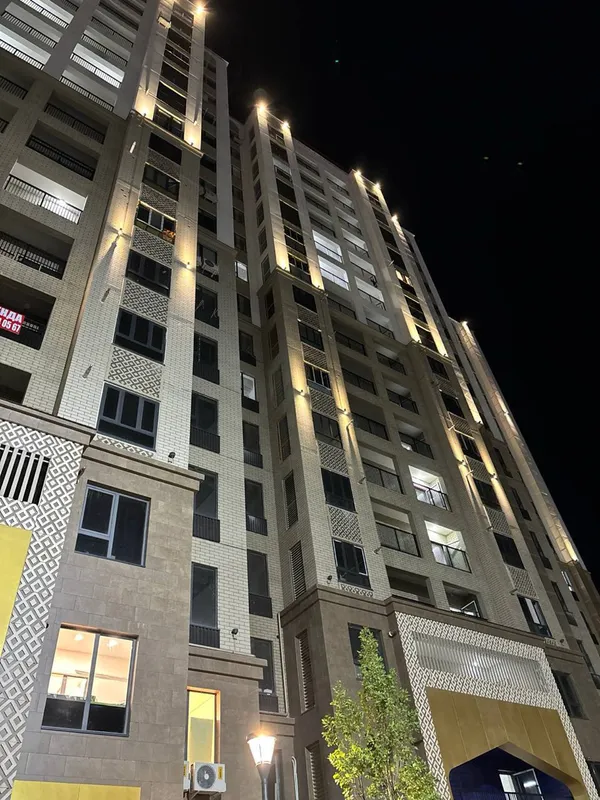 Mirabad tumanida 54 m² maydonli 2 xonali kvartira sotiladi 3