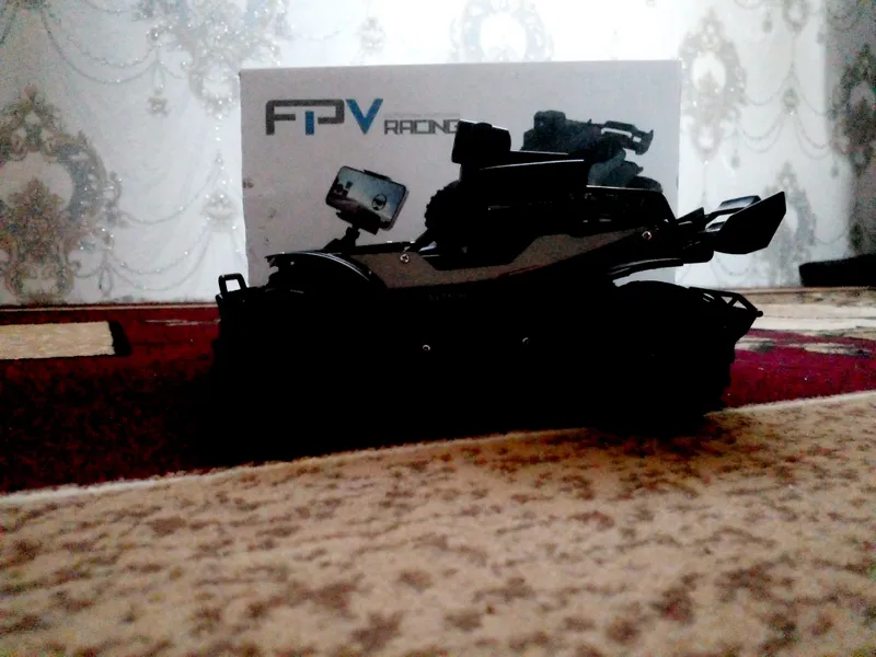 FPV 360 turadigan masofadan boshqariladigan RC mas — фото 2
