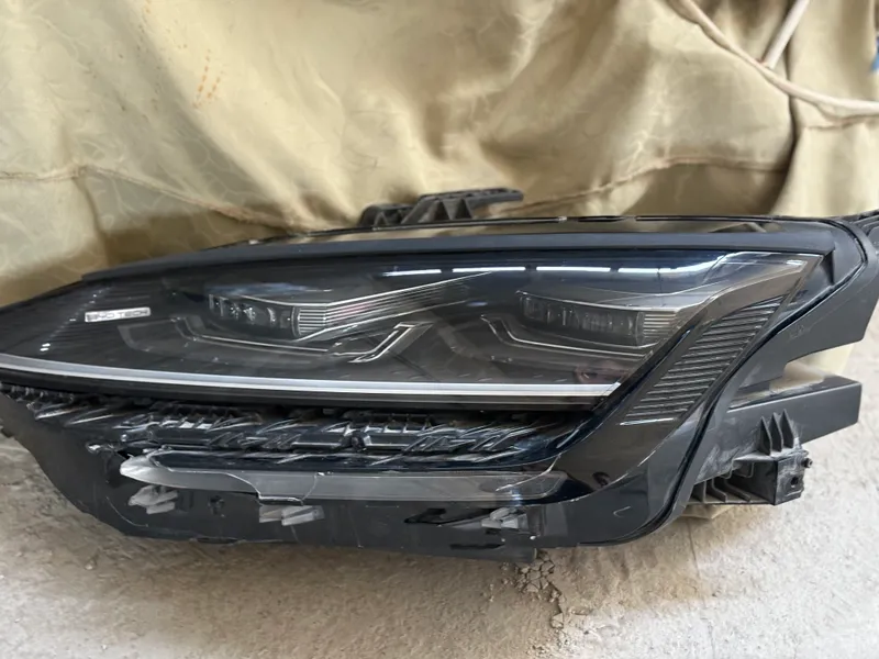 Продам правую фару BYD Qin plusvDM- i champion 5