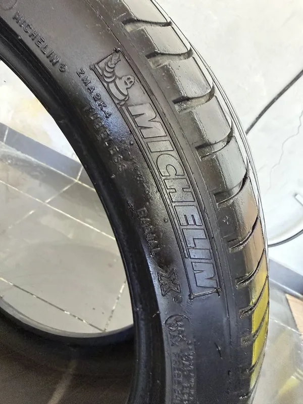 MICHELIN Primacy 3 273/35 R19 Q 2