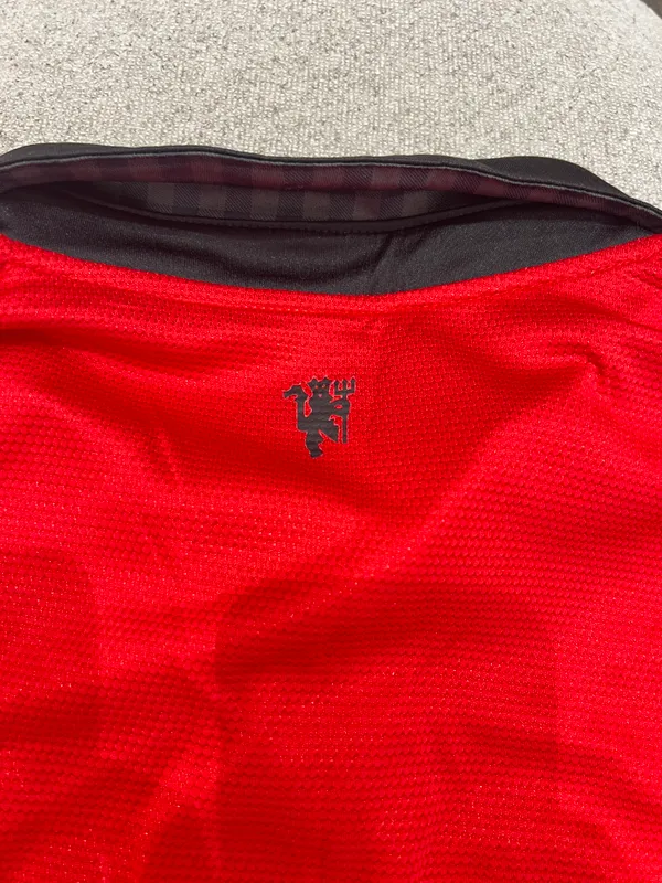 Футбольная форма Manchester United AON — фото 1