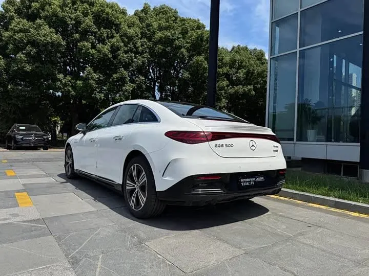 Mercedes Benz EQE 500 4Matic 2025 Tayyor V Nalichii 2 Mercedes Benz EQE 500 4Matic 2025 Tayyor V Nalichii 2