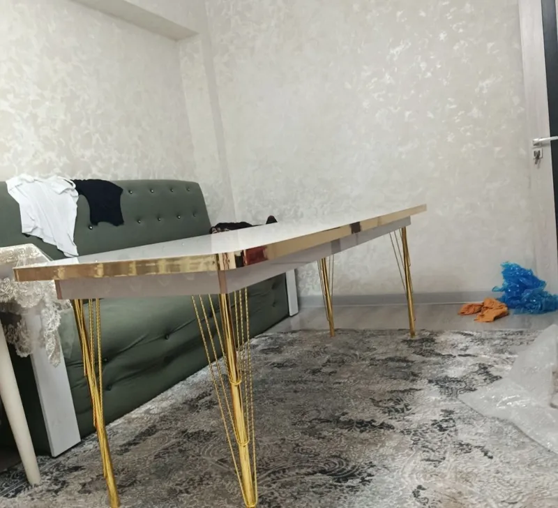 Длина 2 метр . ширина 70 см Акрил 18 мм. Золотой кромка ПВХ 38 мм 3 Длина 2 метр . ширина 70 см Акрил 18 мм. Золотой кромка ПВХ 38 мм 3