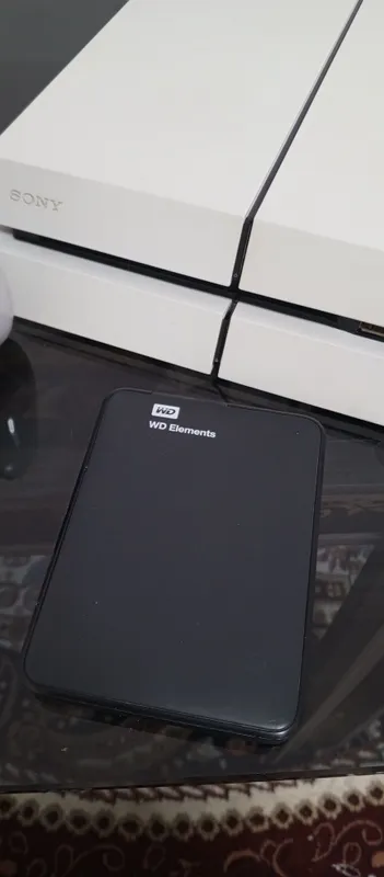 PlayStation 4 Fat 1.5tb сотилади