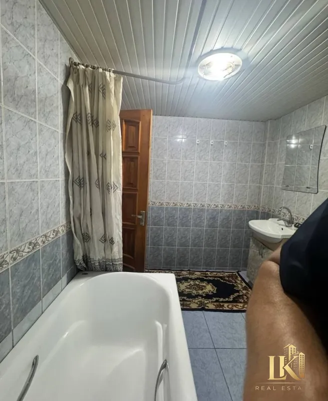 Продаётся 4-комнатная квартира 100 м², 3-4 этаж из 10, Яккасарайский район (напротив ЖК «O’zbegim»), средний ремонт 8 Продаётся 4-комнатная квартира 100 м², 3-4 этаж из 10, Яккасарайский район (напротив ЖК «O’zbegim»), средний ремонт 8
