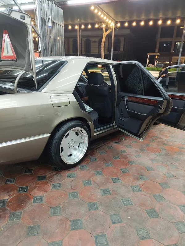 Mercedes W124 Ешка 6 Mercedes W124 Ешка 6