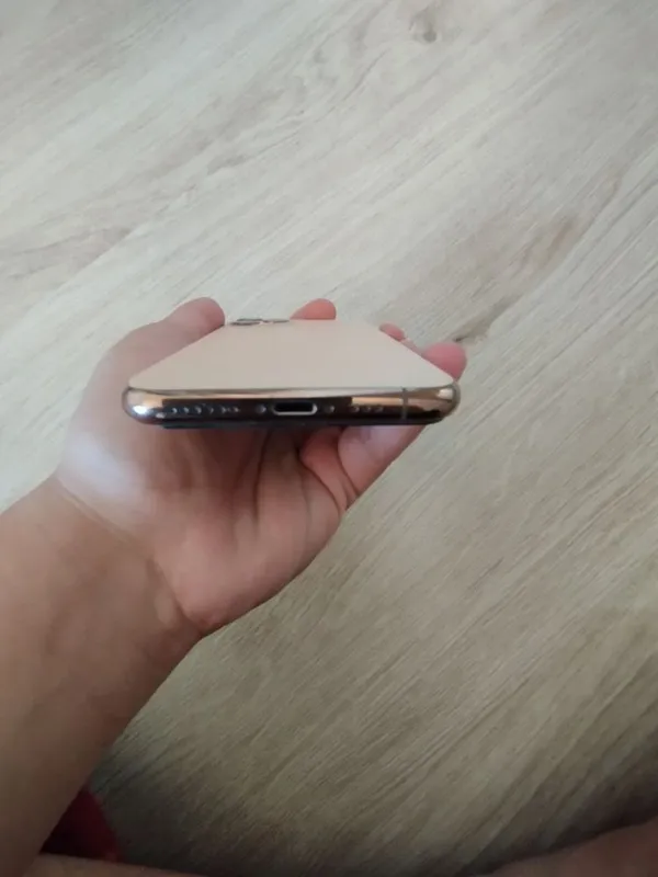 Iphone 11 pro LL/A GOLD 2
