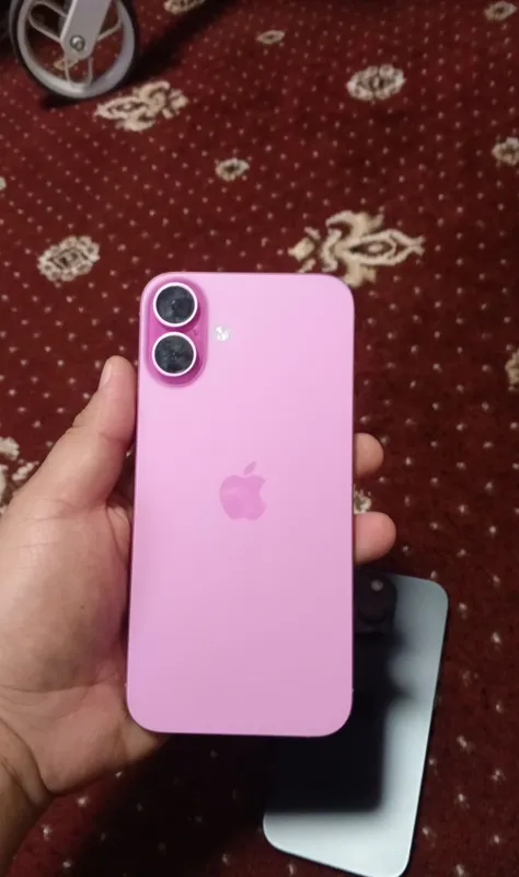 iPhone 16 Plus 1 iPhone 16 Plus 1