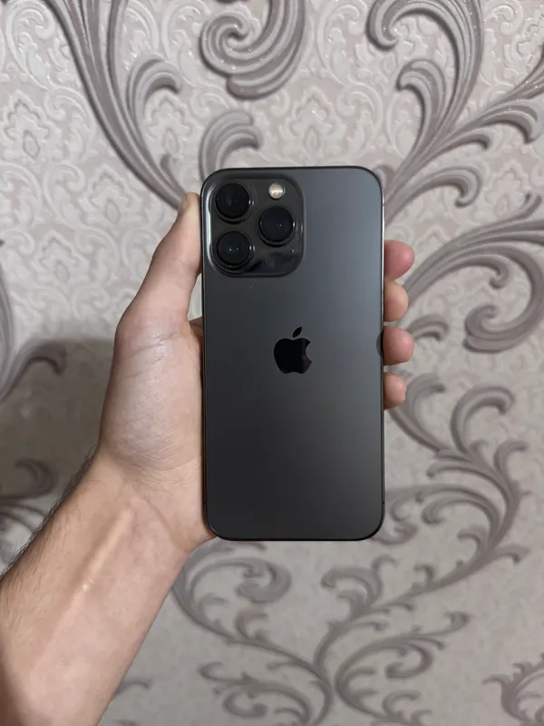 iPhone 13 Pro 2