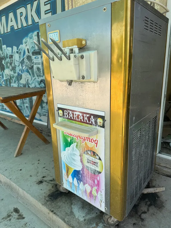Frezr 3 paz muzqaymoq aparat 2 Frezr 3 paz muzqaymoq aparat 2