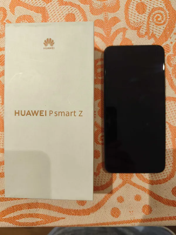 Продаю смартфон HUAWEI P smart Z,б/у.