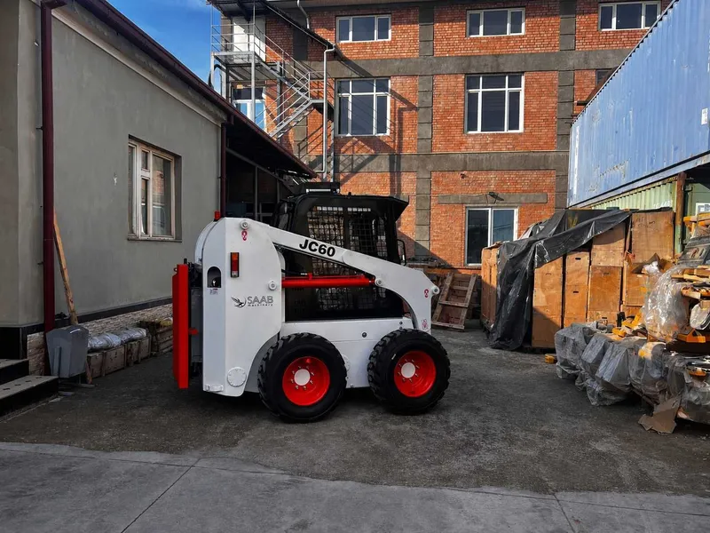 Погрузчик с бортовым поворотом SKID STEER LOADER# BOBCAT # БОБКЭТ — фото 4