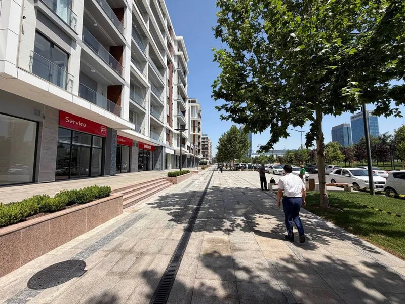 ЖК Gardens Tashkent City | 400кв - нежилое помещение вдоль дороги Прод — фото 1