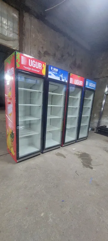 Продаётся холодильник Vetrena 4 Продаётся холодильник Vetrena 4