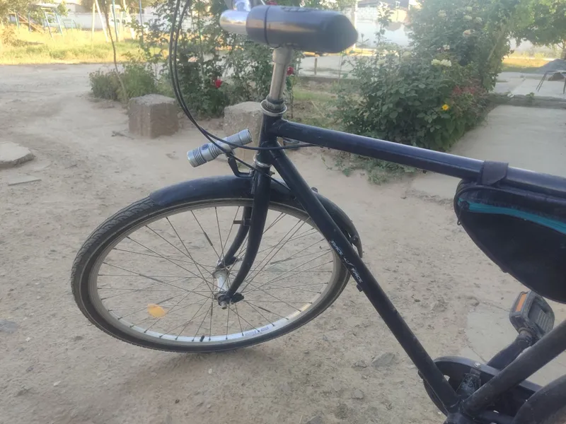 Germaniski velosiped, skorost 7 tali, egar amartizator 1 Germaniski velosiped, skorost 7 tali, egar amartizator 1