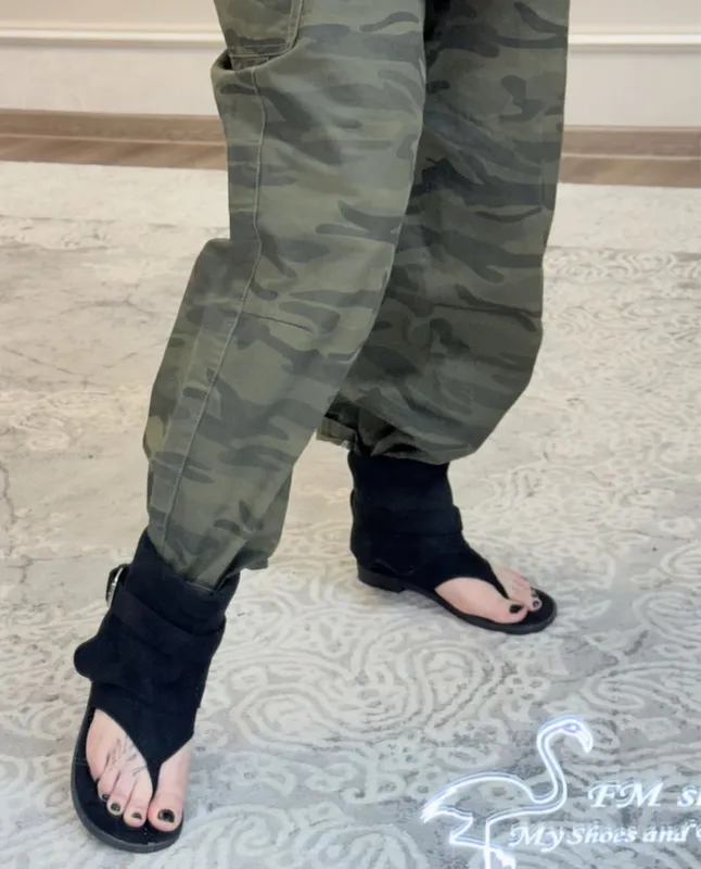 Jeniskiy oyoq kiyim Jeniskiy oyoq kiyim