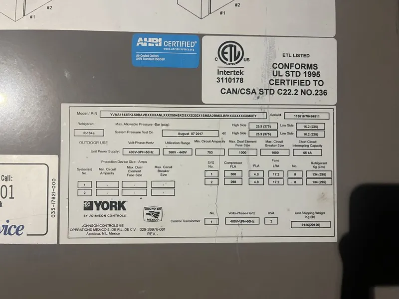 Чиллер York 1143 кВт для охлаждения и обогрева США 5