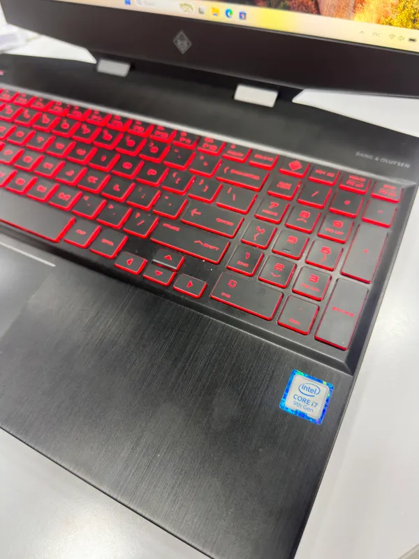 Игровой ноутбук HP Omen 15 RTX 2060 i7 6 ГБ видеокарта 4 Игровой ноутбук HP Omen 15 RTX 2060 i7 6 ГБ видеокарта 4