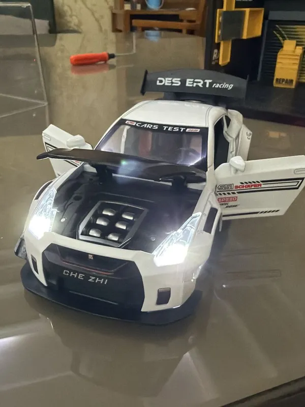 1:24 oʻlchamdagi model avtomobil nissan gtr sotiladi. — фото 3