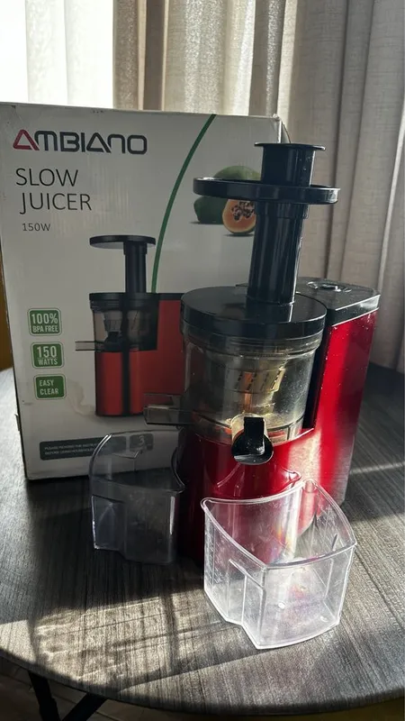 Соковыжималка Slow Juicer в отличном состоянии!